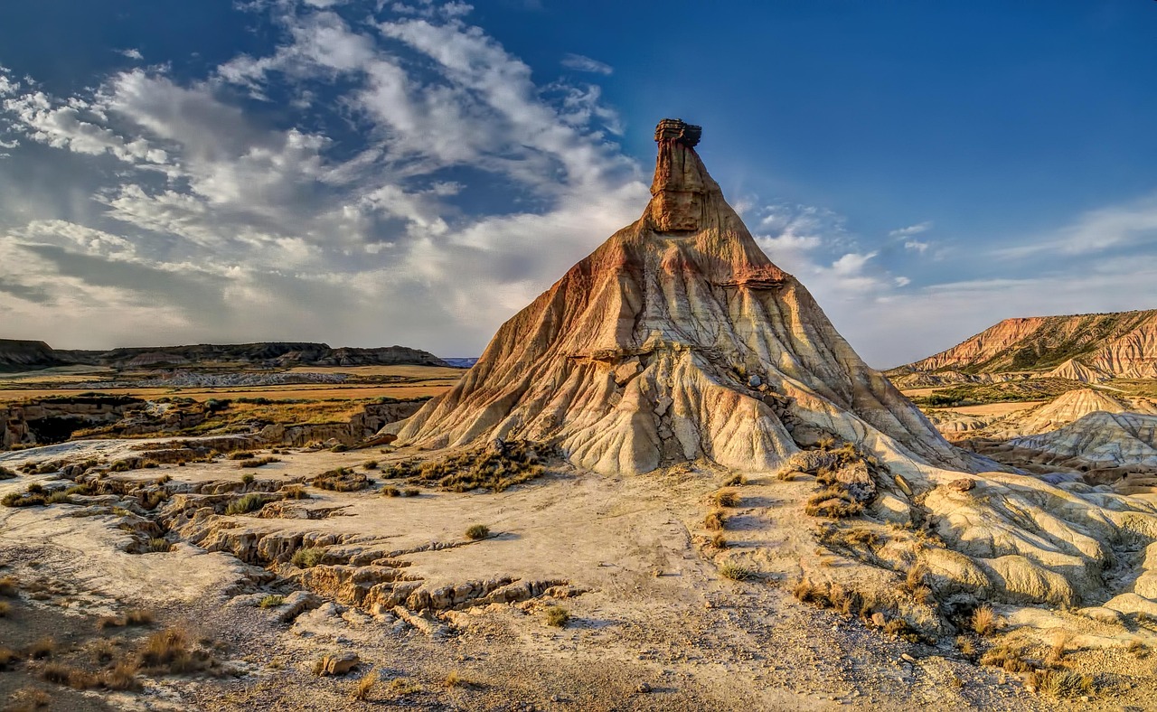 découvrez les merveilles du tourisme à travers le monde : paysages époustouflants, cultures vibrantes et aventures inoubliables vous attendent. explorez des destinations uniques, savourer des cuisines locales et immergez-vous dans l'histoire fascinante de chaque lieu. qu'attendez-vous pour planifier votre prochaine escapade ?