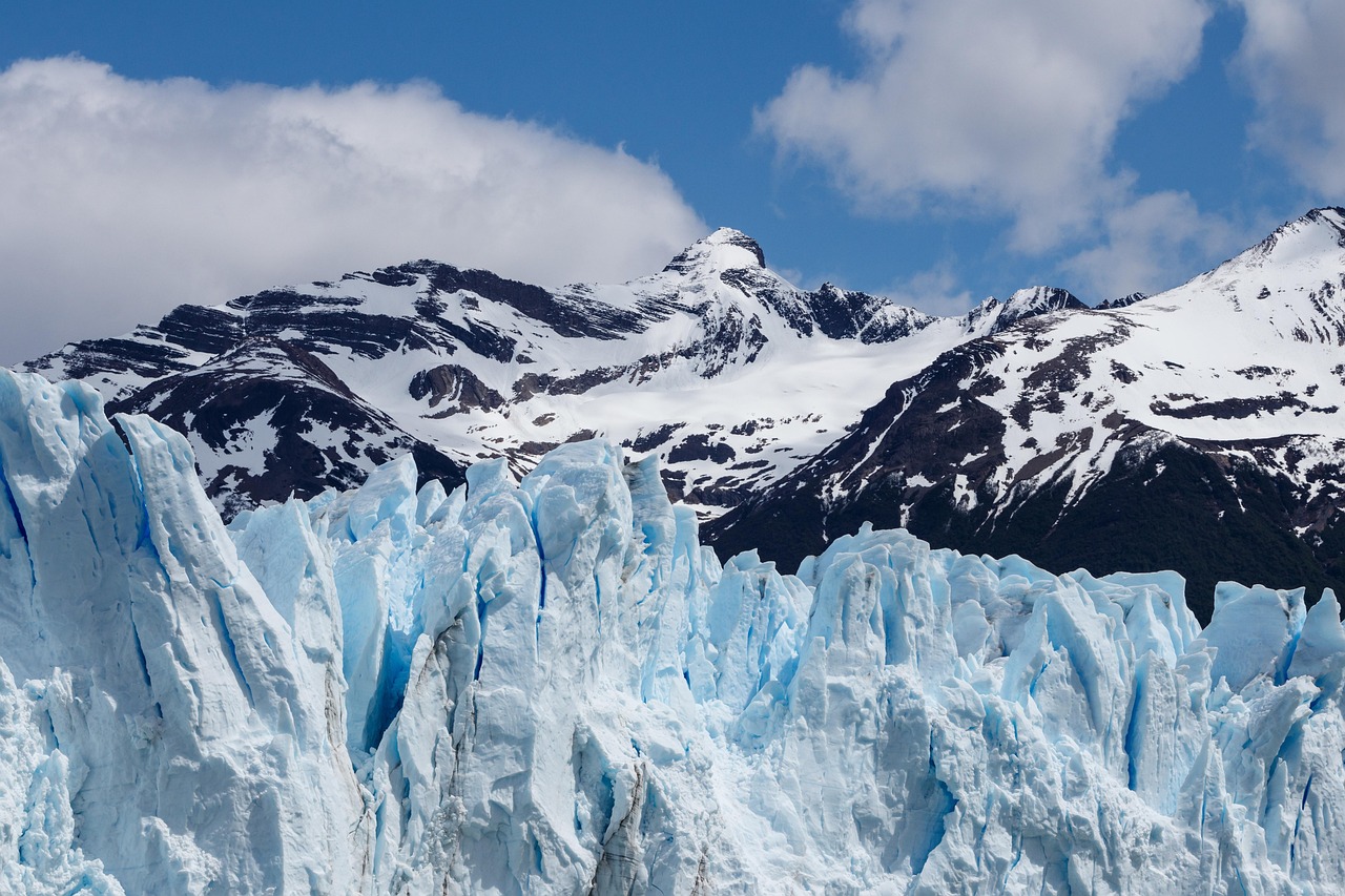 découvrez notre guide de voyage complet pour l'argentine, avec des conseils pratiques, les meilleures destinations, la culture locale et des astuces pour un séjour inoubliable.