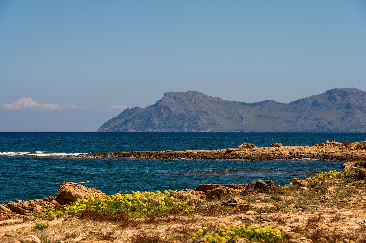 découvrez les meilleures destinations de vacances pour des escapades inoubliables. que vous soyez en quête de plages paradisiaques, de montagnes majestueuses ou de villes animées, trouvez l'inspiration pour votre prochain voyage et créez des souvenirs mémorables.