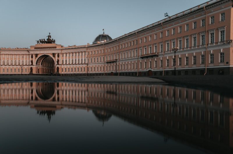 découvrez les meilleures destinations, conseils et activités pour un tourisme inoubliable. explorez le monde avec notre guide complet du voyage.